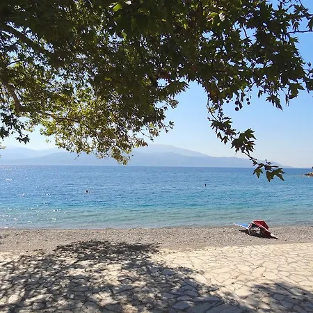 Holiday home Skaloma Villas Anemos Marathias (Fokida)